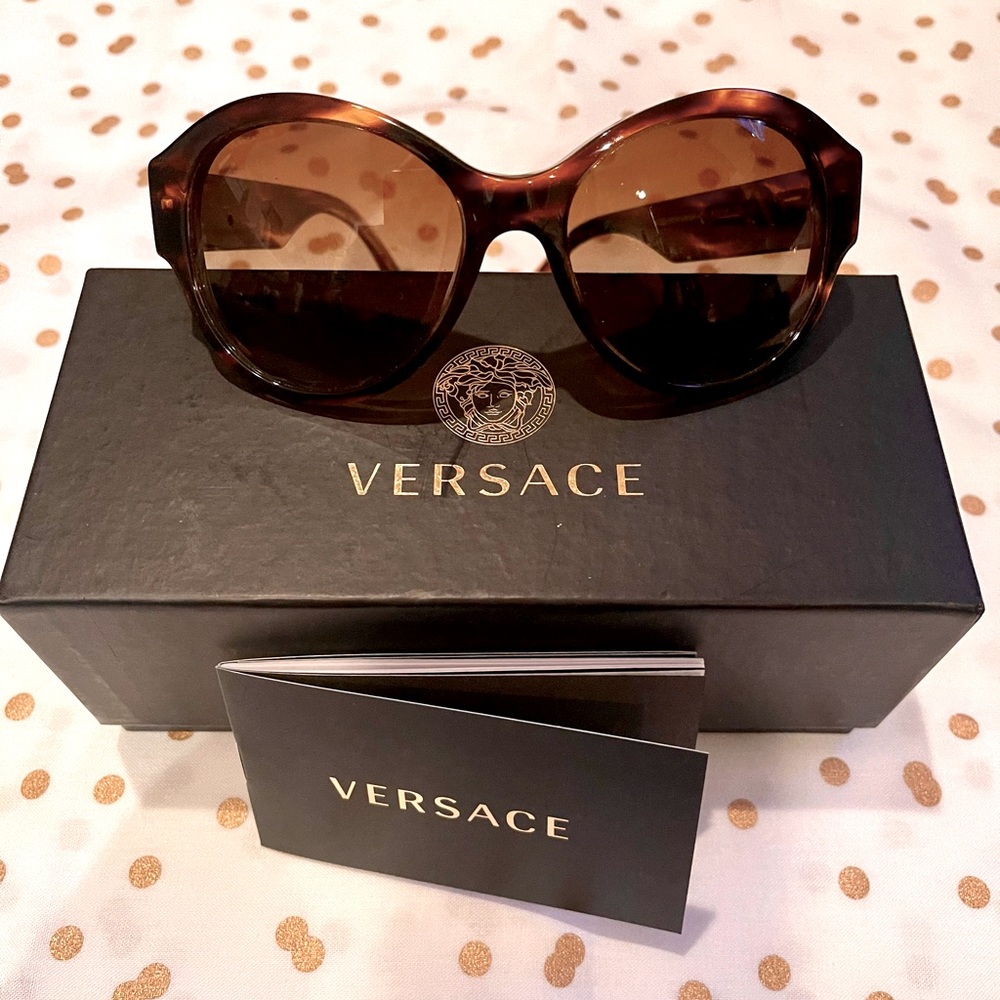 Versace polarized sunglasses EUC tortoise shell